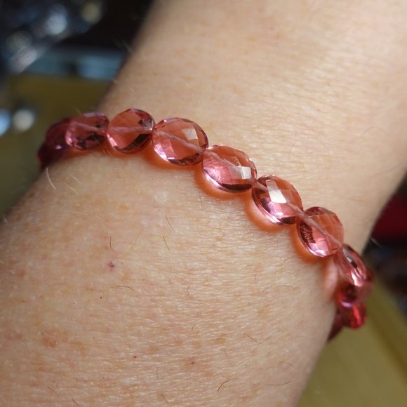 (NWT) Pink Quartz Oval Faceted Bead Bracelet - Picture 1 of 7